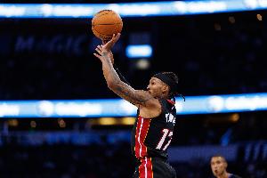 上赛季在G联盟场均21.7分!Scotto:热火与贾米尔-杨达成双向合同 上赛季在G联盟场均21.7分!Scotto:热火与贾米尔-杨达成双向合同