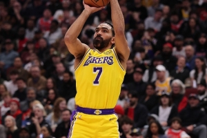 首发第五人!文森特6中5得14分2助1断 三分5中4&第二节11分 首发第五人!文森特6中5得14分2助1断 三分5中4&第二节11分