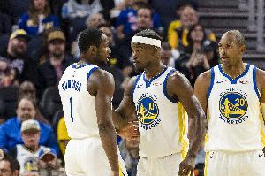 拉科布:勇士本赛季足以夺冠 关键在于这套最老阵容能否保持健康 拉科布:勇士本赛季足以夺冠 关键在于这套最老阵容能否保持健康