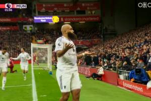 闪电进球!姆伯莫开场第1分钟破门阿玛德助攻,曼联完美开局! 闪电进球!姆伯莫开场第1分钟破门阿玛德助攻,曼联完美开局!