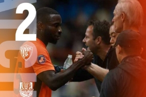 足球报:玉昆两球完胜津门虎完成双杀,体现保级成功后的求胜欲 足球报:玉昆两球完胜津门虎完成双杀,体现保级成功后的求胜欲