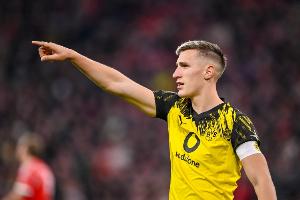 哈曼:即使施洛特贝克的合同只剩下一年,转会费也可能接近1亿欧 哈曼:即使施洛特贝克的合同只剩下一年,转会费也可能接近1亿欧