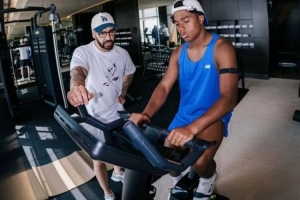 想要上场!马卡:恩德里克花费25万欧在家中打造全新健身房 想要上场!马卡:恩德里克花费25万欧在家中打造全新健身房