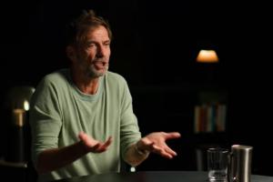 克洛普:我和斯洛特此前经常联系,他只做了部分关键改变就夺冠了 克洛普:我和斯洛特此前经常联系,他只做了部分关键改变就夺冠了