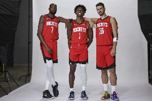 杜兰特降薪3000万?阿门笑言:真的吗?我都不知道他这么慷慨 杜兰特降薪3000万?阿门笑言:真的吗?我都不知道他这么慷慨