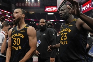 媒体人:勇士新赛季争取常规赛50胜 球队还有1-2年的争冠窗口期 媒体人:勇士新赛季争取常规赛50胜 球队还有1-2年的争冠窗口期