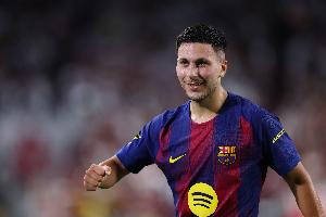 锋线缺人!每体:巴萨在训练排出巴德吉、亚马尔、拉什福德三叉戟 锋线缺人!每体:巴萨在训练排出巴德吉、亚马尔、拉什福德三叉戟