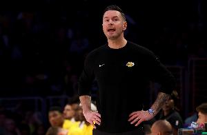 雷迪克:在黑板上写下冠军级别防守毫无意义 要养成习惯去做 雷迪克:在黑板上写下冠军级别防守毫无意义 要养成习惯去做