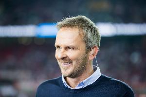 哈曼:反对提前续约凯恩 他回防太深会影响进球并且硬仗有待观察 哈曼:反对提前续约凯恩 他回防太深会影响进球并且硬仗有待观察