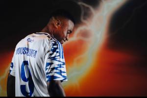 穆科科在丹麦也处境艰难，多特名宿：他需要被搂着才能感受到信任