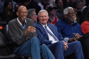 霍里谈湖人队史前5:贾巴尔、韦斯特、奥尼尔、科比、禅师 霍里谈湖人队史前5:贾巴尔、韦斯特、奥尼尔、科比、禅师