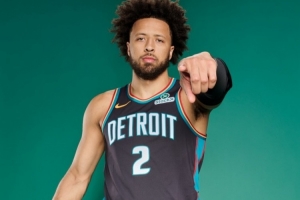 配色新颖!底特律活塞队发布新赛季城市版球衣! 配色新颖!底特律活塞队发布新赛季城市版球衣!