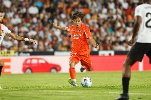 马卡:久保建英左脚踝伤势出现反复,或将继续缺战与塞维利亚比赛 马卡:久保建英左脚踝伤势出现反复,或将继续缺战与塞维利亚比赛