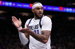 基德:加福德今天参加部分训练感觉不错 具体情况看明天身体反馈 基德:加福德今天参加部分训练感觉不错 具体情况看明天身体反馈