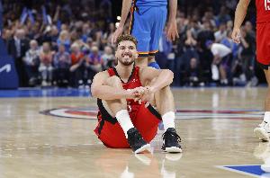 申京:这是我第五个NBA赛季&经验更多了 关键时刻要更聪明点 申京:这是我第五个NBA赛季&经验更多了 关键时刻要更聪明点