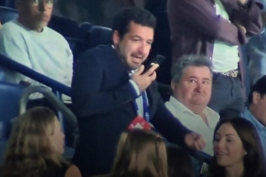 与巴萨海外赛被取消😡阿斯:黄潜很愤怒,对西甲赛中发公告不满 与巴萨海外赛被取消😡阿斯:黄潜很愤怒,对西甲赛中发公告不满