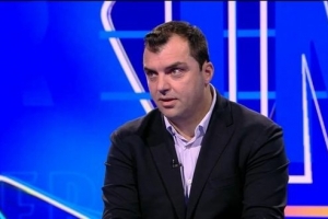 潘德夫:国米不想让对手进球的决心让人惊讶,所有球员都拼尽全力 潘德夫:国米不想让对手进球的决心让人惊讶,所有球员都拼尽全力