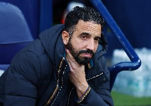 邮报:卡灵顿改造后设施被充分利用,周日赛后很晚仍有球员在放松 邮报:卡灵顿改造后设施被充分利用,周日赛后很晚仍有球员在放松