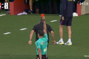 缺席国家德比!官方:巴萨上诉被驳回,弗里克仍将禁赛一场 缺席国家德比!官方:巴萨上诉被驳回,弗里克仍将禁赛一场