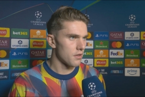 约克雷斯:我们整体上控制了比赛,打进4个进球并保持零封非常棒 约克雷斯:我们整体上控制了比赛,打进4个进球并保持零封非常棒