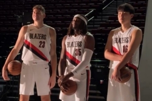 队记:杨瀚森新赛季场均出场约14分钟 相信罗威很快会回来 队记:杨瀚森新赛季场均出场约14分钟 相信罗威很快会回来