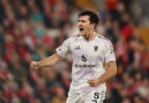 未来成疑🚨邮报:曼联还未决定是否续约马奎尔,合同明夏到期 未来成疑🚨邮报:曼联还未决定是否续约马奎尔,合同明夏到期