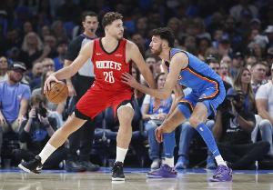 虽败犹荣!申京揭幕战39+11+7创队史纪录 虽败犹荣!申京揭幕战39+11+7创队史纪录