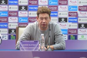 斯卢茨基:双方水平在伯仲之间,无论是外援还是内援进球我都高兴 斯卢茨基:双方水平在伯仲之间,无论是外援还是内援进球我都高兴