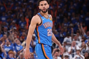 戴格诺特：我们清楚阿杰伊-米切尔能力 没人对他的表现感到惊讶