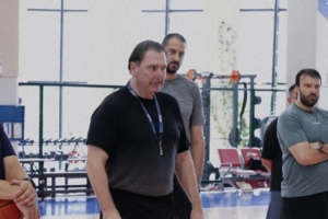 Stick to the grind!坚持下去 福建男篮最新训练动态来袭 Stick to the grind!坚持下去 福建男篮最新训练动态来袭