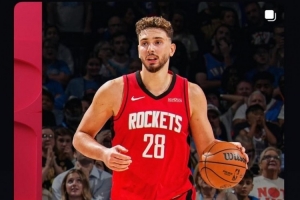 揭幕战爆砍39分11板7助+5三分！申京转发自己的数据