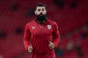 旧将:作为前锋渴望进球,但又担心表现不好而希望队友别给我传球 旧将:作为前锋渴望进球,但又担心表现不好而希望队友别给我传球