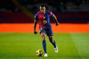 阿斯:塞维利亚面临财政压力,急需巴萨支付2450万欧孔德转会费 阿斯:塞维利亚面临财政压力,急需巴萨支付2450万欧孔德转会费