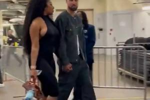 表现灾难瞎投强投离谱三不沾!美媒:克莱需要原地退役了…… 表现灾难瞎投强投离谱三不沾!美媒:克莱需要原地退役了……