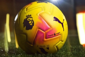 彪马发布英超冬季比赛用球:采用鲜艳颜色,将在11月8日首次亮相 彪马发布英超冬季比赛用球:采用鲜艳颜色,将在11月8日首次亮相