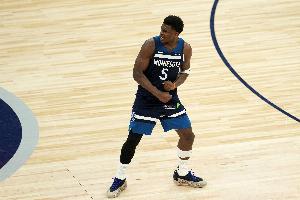 媒体人:华子绝技跟乔丹当年一模一样 开拓者不用杨瀚森还得输 媒体人:华子绝技跟乔丹当年一模一样 开拓者不用杨瀚森还得输