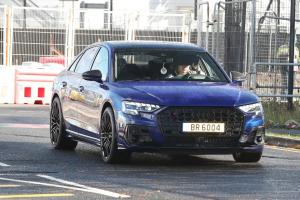 一天一辆?太阳报:哈兰德新的奥迪S8亮相,前几天刚添置兰博基尼 一天一辆?太阳报:哈兰德新的奥迪S8亮相,前几天刚添置兰博基尼