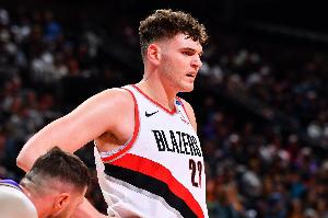 刘维伟:克林根现在挡拆外弹&弧顶策应的打法 跟杨瀚森越来越像了 刘维伟:克林根现在挡拆外弹&弧顶策应的打法 跟杨瀚森越来越像了