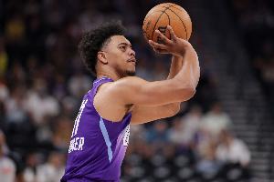 生涯场均2.9分1.4板!Scotto:鹈鹕裁掉后卫杰登-斯普林格 生涯场均2.9分1.4板!Scotto:鹈鹕裁掉后卫杰登-斯普林格