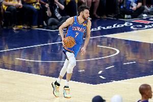 名嘴:霍姆格伦太瘦没有足够的肌肉来保护自己 我总怕他受伤 名嘴:霍姆格伦太瘦没有足够的肌肉来保护自己 我总怕他受伤