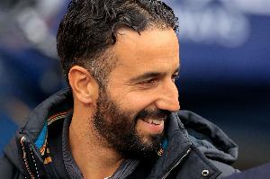 不爱奶茶?阿莫林:我看到有人喝茶竟然还加牛奶,真把我搞懵了 不爱奶茶?阿莫林:我看到有人喝茶竟然还加牛奶,真把我搞懵了