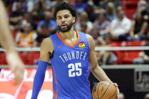 米切尔:今晚我们需很多人顶上来 我们在专注于球队成功上做得好 米切尔:今晚我们需很多人顶上来 我们在专注于球队成功上做得好