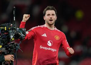 遇到身体上的小问题!跟队记者:马奎尔和芒特24小时内接受评估 遇到身体上的小问题!跟队记者:马奎尔和芒特24小时内接受评估