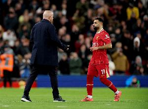 8轮2球!斯洛特:萨拉赫此前一直和阿诺德搭档,他要重新建立默契 8轮2球!斯洛特:萨拉赫此前一直和阿诺德搭档,他要重新建立默契