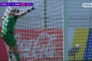 十分角!曾屹婕直接任意球破门,中国女足U17两球领先厄瓜多尔 十分角!曾屹婕直接任意球破门,中国女足U17两球领先厄瓜多尔