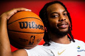 名记:骑士全明星后卫加兰最早复出时间预计是11月初 名记:骑士全明星后卫加兰最早复出时间预计是11月初