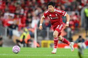 远藤航发起的足球青训计划今日启动,首期将支援6名球员海外留学 远藤航发起的足球青训计划今日启动,首期将支援6名球员海外留学