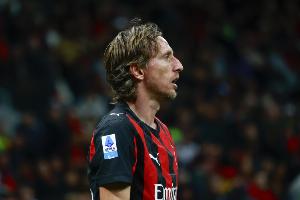 倾其所有!40岁魔笛全场触球121次送助攻,意甲8轮有6轮踢满全场 倾其所有!40岁魔笛全场触球121次送助攻,意甲8轮有6轮踢满全场