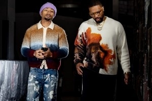 开拓者众将入场穿搭:利拉德艺术气息四溢 杨瀚森棒球服+小粉包 开拓者众将入场穿搭:利拉德艺术气息四溢 杨瀚森棒球服+小粉包