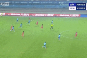 躲不开啊!卡多索射门被扑,李提香不慎自摆乌龙,河南1-0浙江 躲不开啊!卡多索射门被扑,李提香不慎自摆乌龙,河南1-0浙江